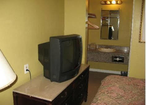 Days By Wyndham San Jose Airport Motel Milpitas